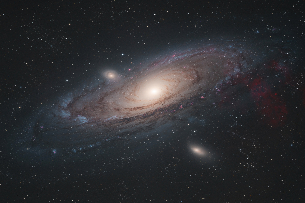 Andromeda Galaxy detailed deep sky image through a small refractor telescope